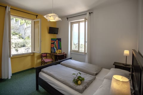 Standard Double Room | Hypo-allergenic bedding, down comforters, individually decorated