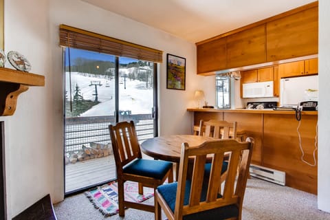 Condo, 1 Bedroom | Dining