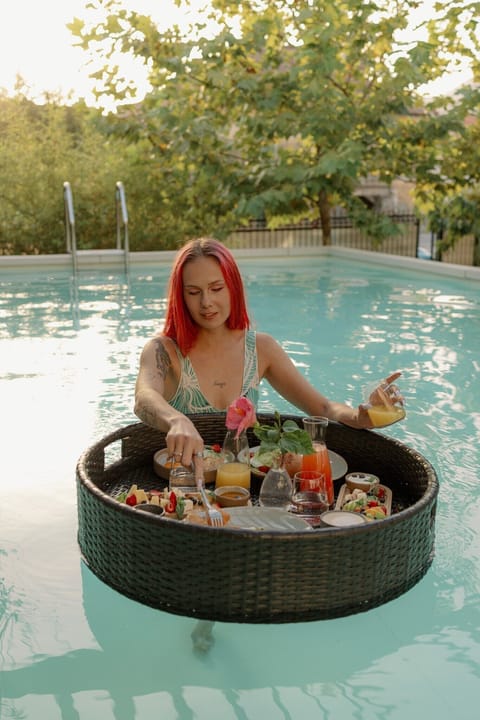 Seasonal outdoor pool, sun loungers