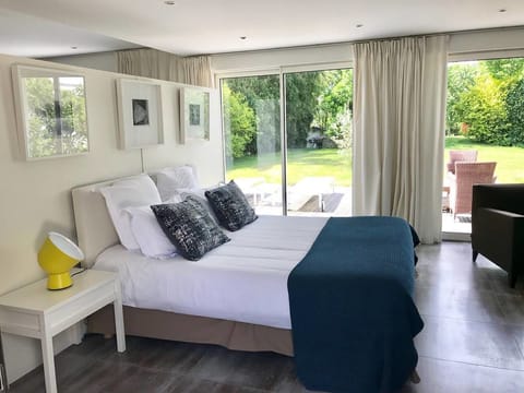 Suite, Non Smoking | Individually decorated, individually furnished, desk, blackout drapes