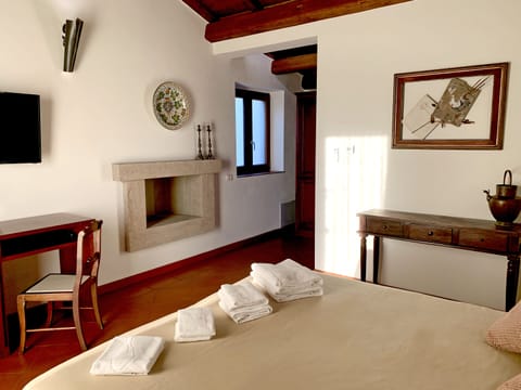 Comfort Triple Room, Pool Access, Pool View (002) | Free minibar, in-room safe, individually decorated, desk