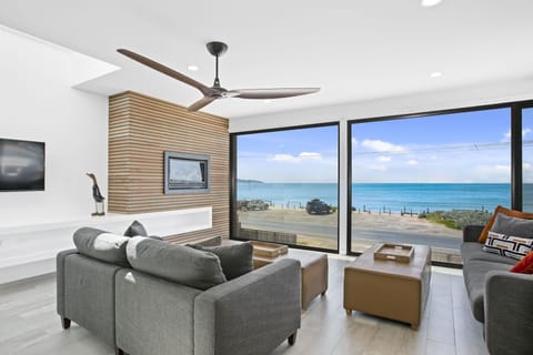 Flat-screen TV, fireplace