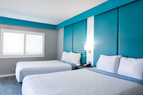 Deluxe Double Room, Multiple Beds, Non Smoking | Premium bedding, soundproofing, iron/ironing board, free WiFi