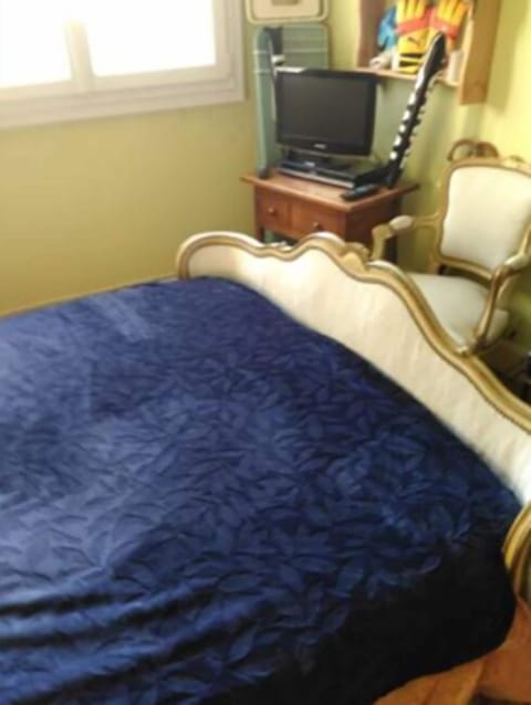 Double Room, Garden View | Premium bedding, in-room safe, soundproofing, iron/ironing board