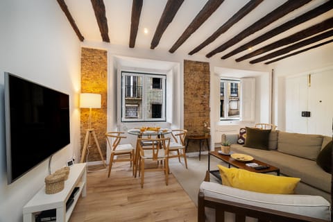 Apartment, 2 Bedrooms, 2 Bathrooms | Living area | Flat-screen TV