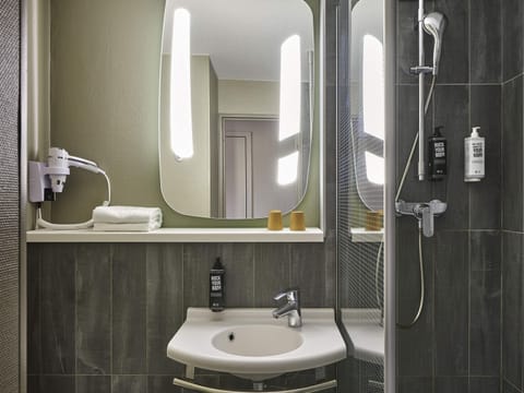 In-room safe, desk, soundproofing, iron/ironing board