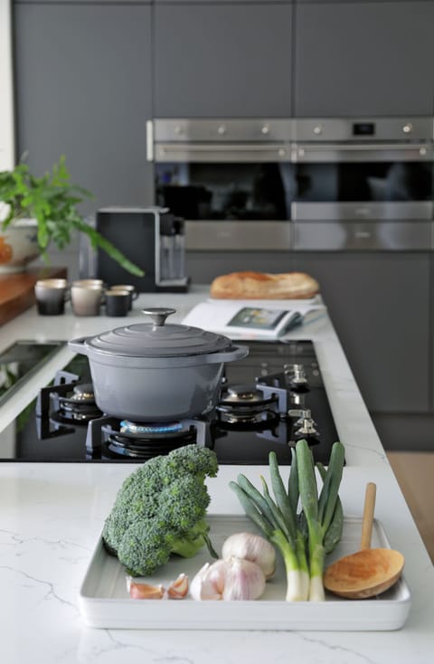 Presidential Suite | Private kitchen | Fridge, espresso maker, coffee/tea maker, electric kettle