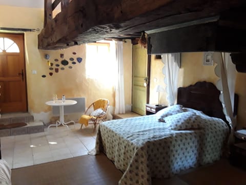 Double Room (Campagne) | Individually decorated, individually furnished, desk, iron/ironing board