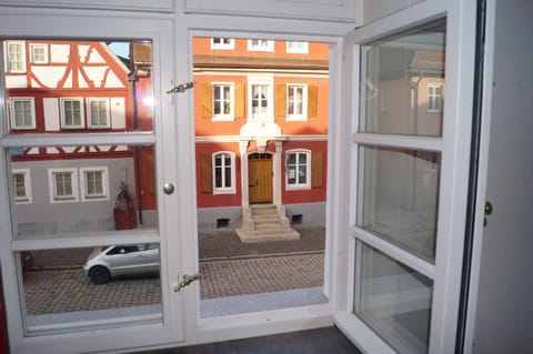 Apartment, City View (11) | City view