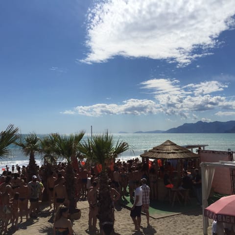 Private beach, sun loungers, beach umbrellas, beach bar