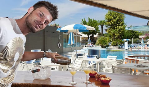 Poolside bar