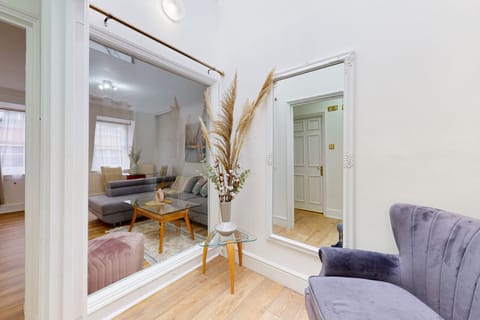 Executive Apartment, Accessible, Private Bathroom | 1 bedroom, premium bedding, Select Comfort beds, in-room safe