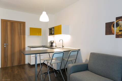 Deluxe Apartment, 1 Double Bed with Sofa bed, Non Smoking, City View (Diamond) | Private kitchen | Full-size fridge, microwave, stovetop, coffee/tea maker