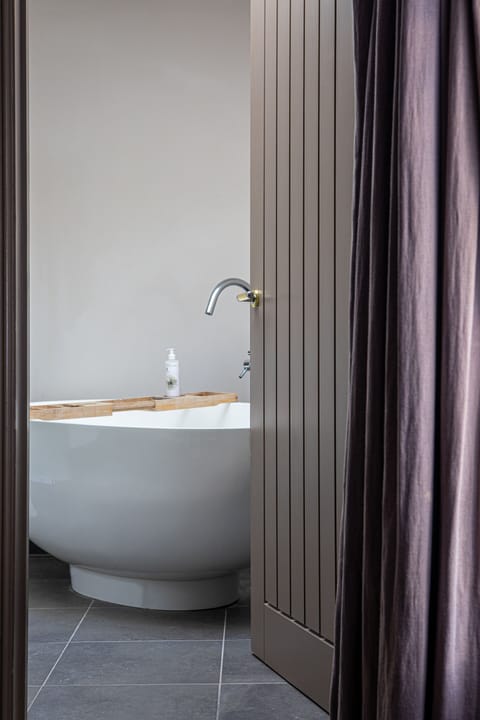 Deluxe Double Room, Ensuite | Bathroom