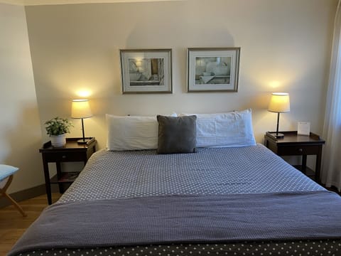 Standard Double Room, Private Bathroom (Wonder)