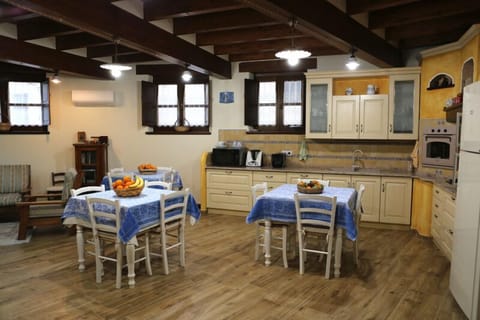 Free daily local cuisine breakfast