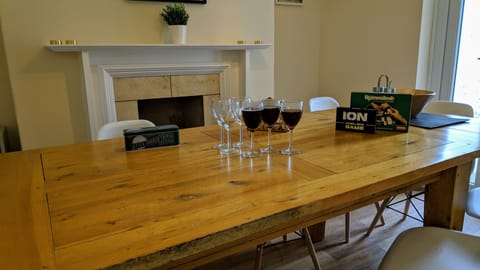 Traditional House, Private Bathroom | Restaurant