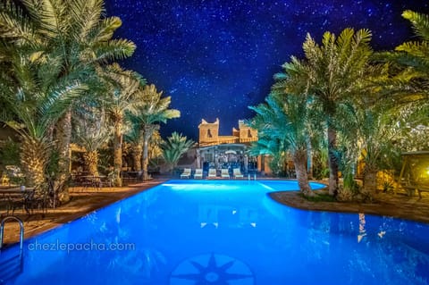 Outdoor pool, free cabanas, pool umbrellas