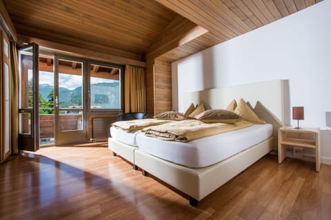 Family Suite with Jungfrau View | In-room safe, desk, blackout drapes, free WiFi