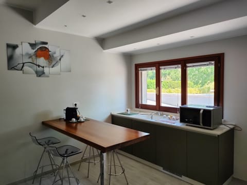 Apartment, 2 Bedrooms, Garden View | Garden view