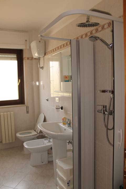 Double Room (Primula) | Bathroom | Slippers, towels