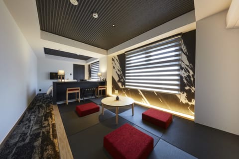 Japanese Standard Family Room | In-room safe, desk, blackout drapes, soundproofing