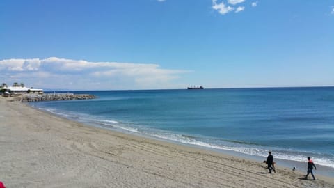 Standard Room, Beach View | Beach/ocean view