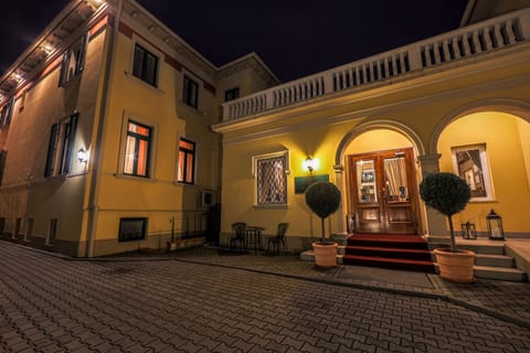 Front of property - evening/night