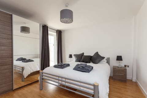 Superior Apartment, Multiple Beds | In-room safe, free cribs/infant beds, travel crib, rollaway beds