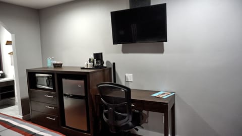 Standard Room, 1 King Bed, Non Smoking | View from room