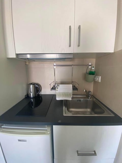 Apartment, 1 Bedroom | In-room safe, rollaway beds, free WiFi, bed sheets