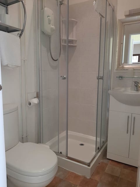 Room 9, Double, 2nd Floor | Bathroom shower