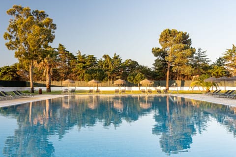 2 outdoor pools, pool umbrellas, sun loungers