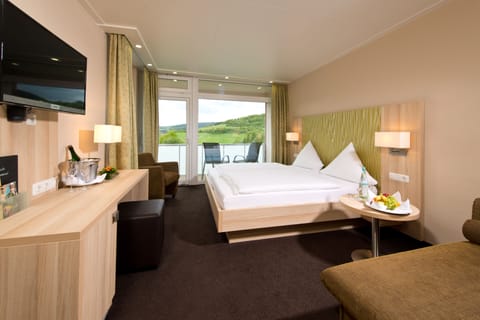 Superior Double Room | Premium bedding, in-room safe, individually decorated