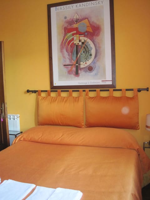 Double Room (Camilla) | 1 bedroom, free WiFi, bed sheets
