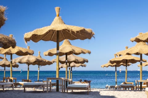 Private beach nearby, free beach shuttle, sun loungers, beach umbrellas