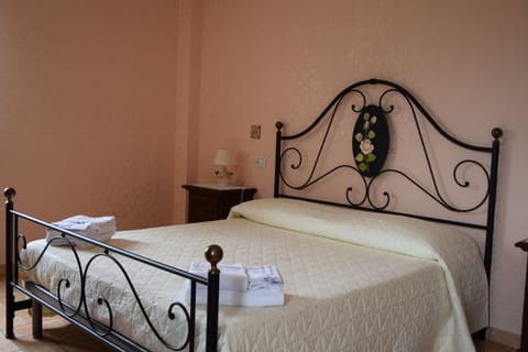 Double or Twin Room | Free WiFi, bed sheets
