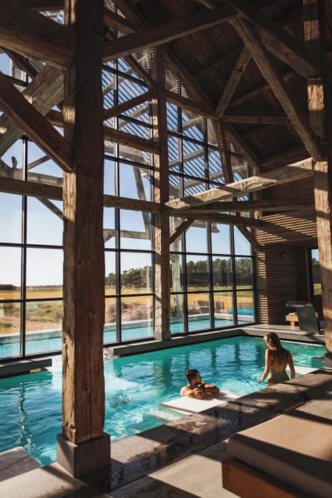 Sauna, steam room, deep-tissue massages, Thai massages, sports massages