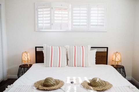 Deluxe King Room w/Queen Sofa (Room 1) | Egyptian cotton sheets, premium bedding, individually decorated