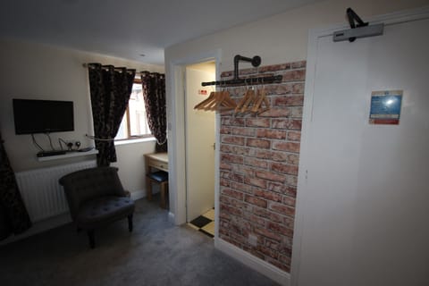 Superior Twin Room, Ensuite (Ebley)