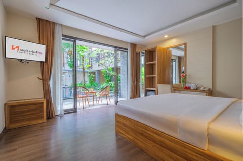 Deluxe Room, Pool Access | View from room