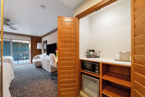 Standard Room, 2 Queen Beds, Bay View | In-room safe, desk, iron/ironing board, free cribs/infant beds