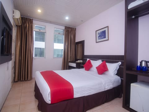 Deluxe Double Room | Free WiFi, bed sheets