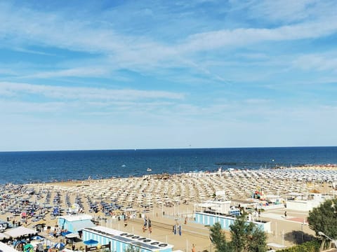 Camera Superior Matrimoniale con Balcone vista Mare | In-room safe, desk, blackout drapes, free WiFi