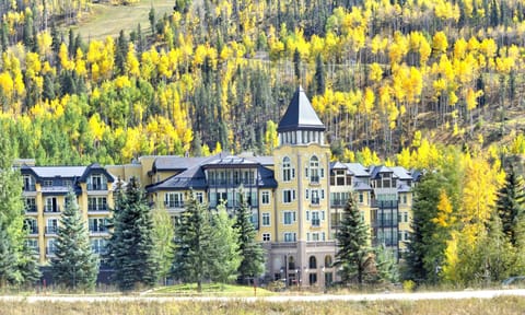Condo, 2 Bedrooms | Exterior