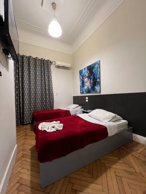 Minibar, blackout drapes, free cribs/infant beds, rollaway beds