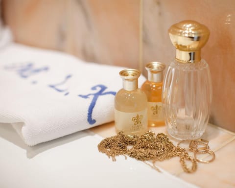 Traditional Double Room, Ocean View | Room amenity