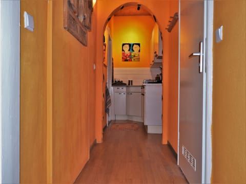 Traditional Apartment, Canal View, Mountainside | Minibar, blackout drapes, free WiFi, bed sheets