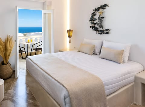 Deluxe Room | Free WiFi, bed sheets