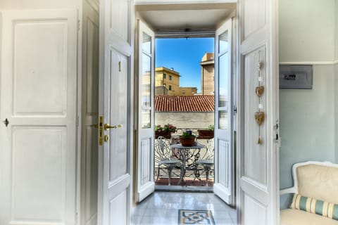 Romantic Double Room, Garden View | Down comforters, memory foam beds, individually decorated